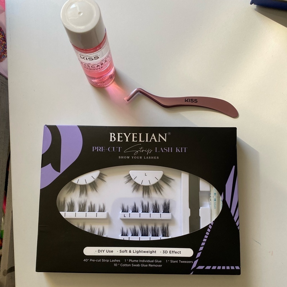 False eyelash kit​​​​​